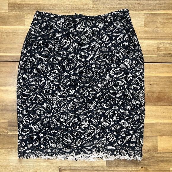 Weston Wear for Anthropologie Black Cream Layered Lace Back Zip Pencil Skirt XS - Picture 6 of 13